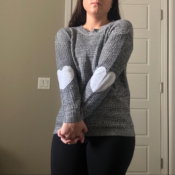 Gray Heart Patch Marled Sweater - Picture 4 of 8